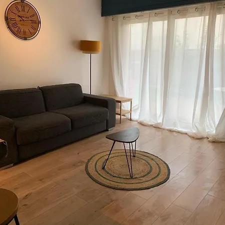 Superbe Studio Plein Pied Grand Jardin A 500m De La Plage Apartment