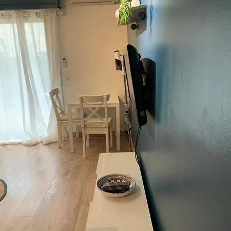 Apartment Superbe Studio Plein Pied Grand Jardin A 500m De La Plage *