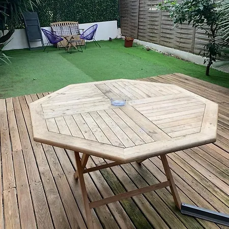 Superbe Studio Plein Pied Grand Jardin A 500m De La Plage * Antibes